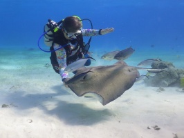 039 Me at Stingray City IMG 5974